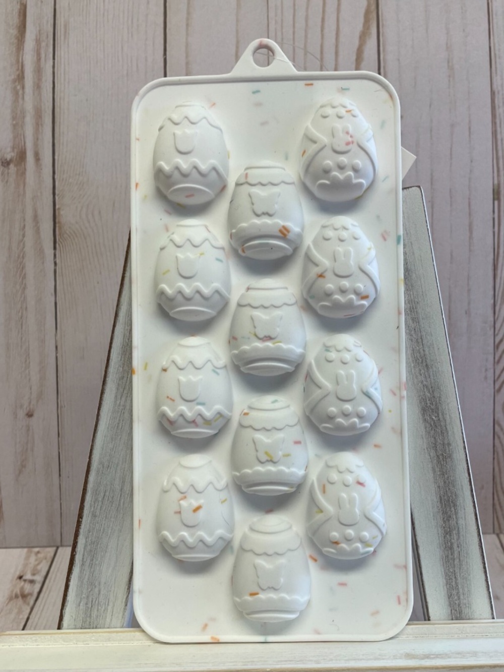 Silicone Shaped Candy Mold Chocolate Gummy Ice Easter Eggs 12 Cavity Spring NEW